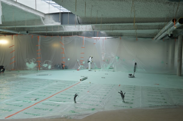 L’entreprise Piazza a une petite sœur, du nom de Isole Plus, une société de projection de mousse de polyuréthane projeté, franchisée par Syneris. [©Piazza]
