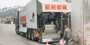 Centrale mobile de malaxage de chapes Overmat de la ligne ALS. [@Overmat]