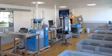 Les nouvelles installations du laboratoire de Lisses incluent des équipements spécialisés, améliorant ainsi l'efficacité et l'ergonomie du travail. [©Master Builders Solutions France]