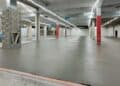 La mousse Airium est 4 à 10 fois plus légère qu'un béton de ravoirage standard. [©Lafarge]
