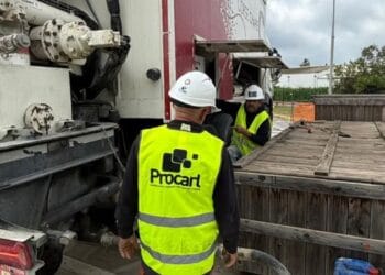 Corse Chape assure la distribution exclusive du béton mousse italien Laston. [©Corse Chape]